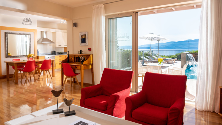 Pleiades Luxurious Villas